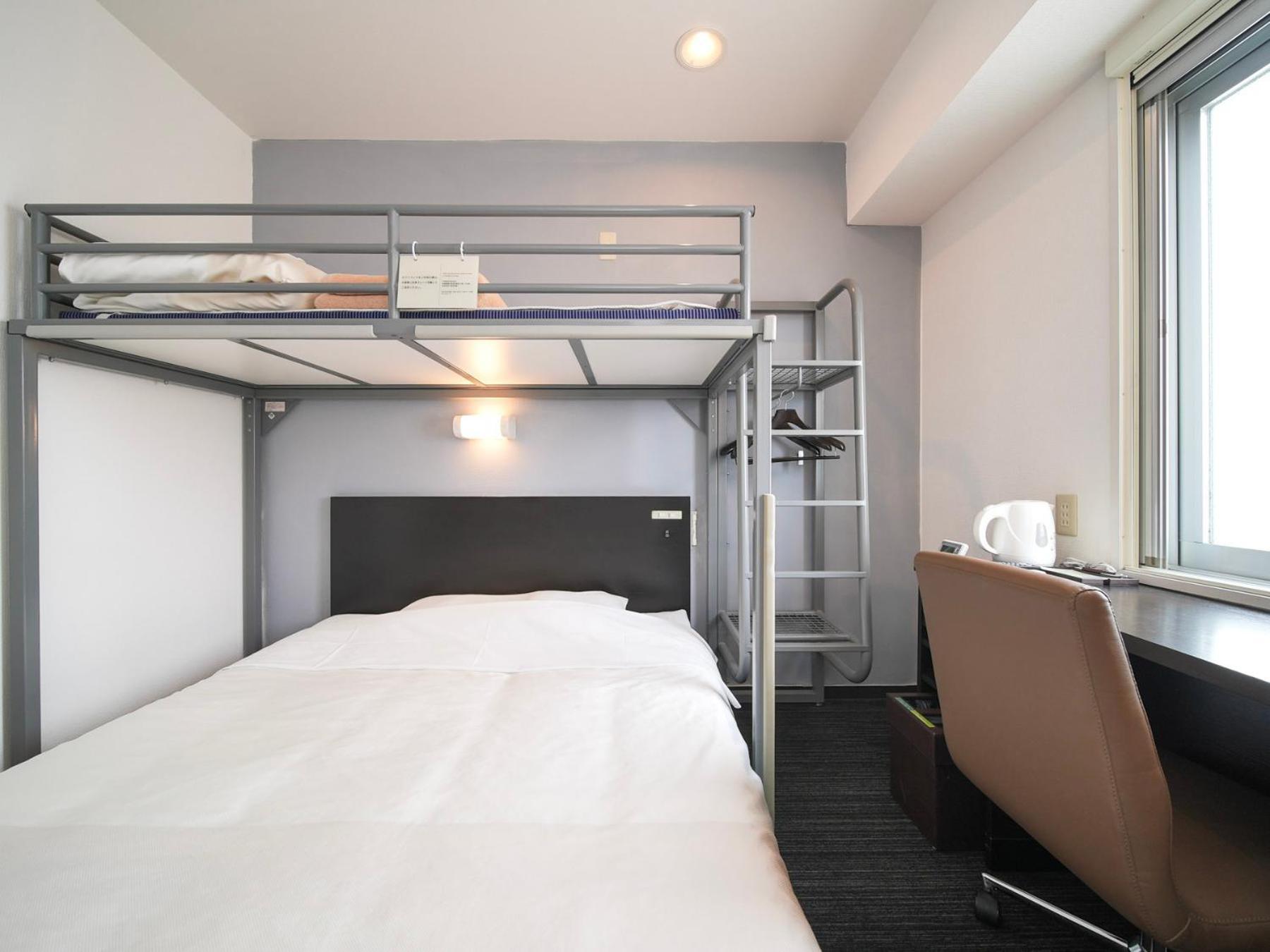 ซูเปอร์โฮเต็ล โอกาซากิ Hotel ภายนอก รูปภาพ